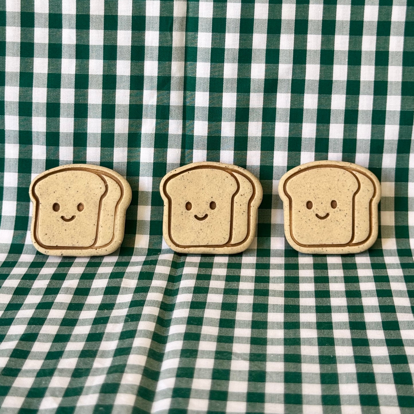 Toast - Magnet